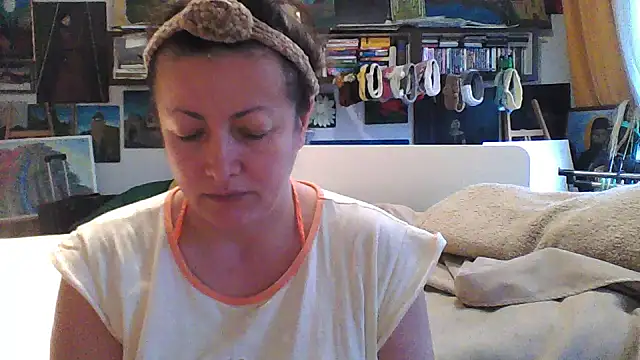 MariaAnaSunshine online show from 10, 11, 2025