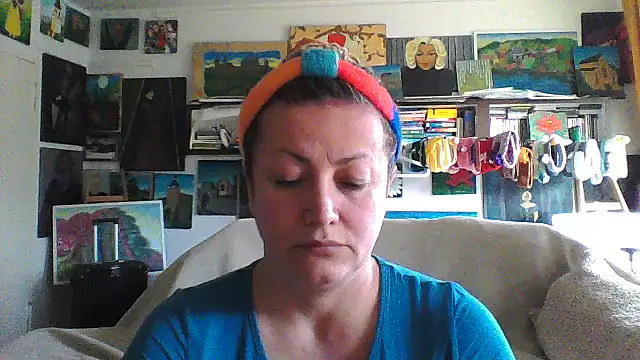 MariaAnaSunshine online show from 12, 11, 2025