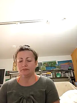 MariaAnaSunshine online show from 6, 10, 2025