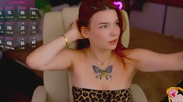 RedShinee online show from 1, 10, 2025