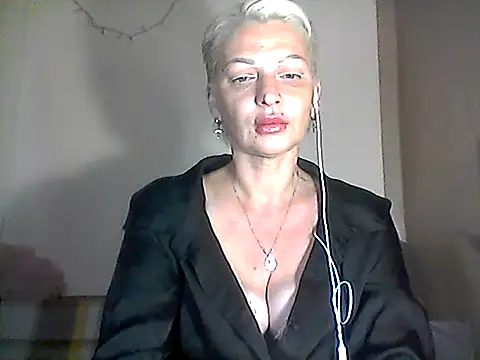 Snapshot of MaryJane441 chatting on 10, 7, 2026 MaryJane441 online show from 10, 7, 2026