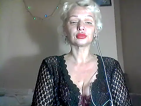 Snapshot of MaryJane441 chatting on 3, 2, 2026 MaryJane441 online show from 3, 2, 2026