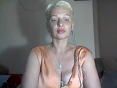 Snapshot of MaryJane441 chatting on 15, 7, 2026 MaryJane441 online show from 15, 7, 2026