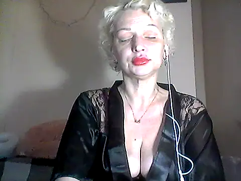 Snapshot of MaryJane441 chatting on 2, 3, 2026 MaryJane441 online show from 2, 3, 2026