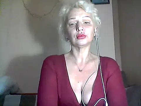 Snapshot of MaryJane441 chatting on 12, 2, 2026 MaryJane441 online show from 12, 2, 2026