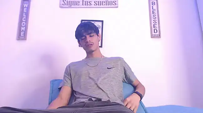 harrytomson 1 online show from 8, 3, 2025