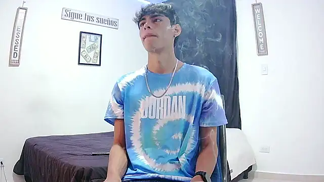 harrytomson 1 online show from 6, 11, 2025