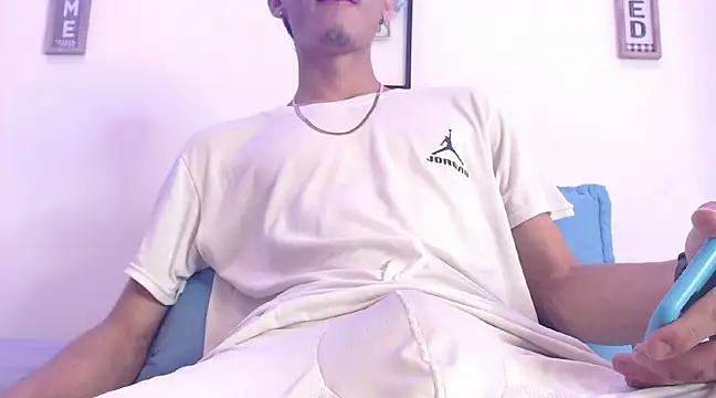 harrytomson 1 online show from 22, 2, 2025