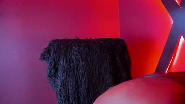 zoe roux21 online show from 5, 10, 2025