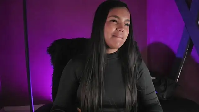 zoe roux21 online show from 26, 11, 2025