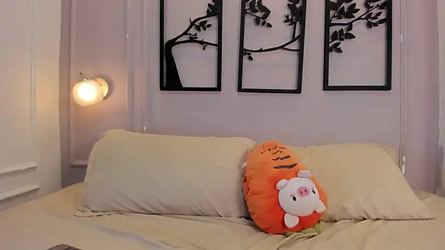 zoe roux21 online show from 23, 11, 2025