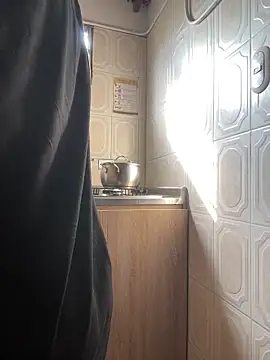 zoe roux21 online show from 3, 3, 2026