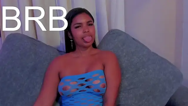 zoe roux21 online show from 14, 12, 2025