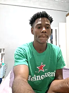 Snapshot of Percybr4561 chatting on 18, 11, 2025 Percybr4561 online show from 18, 11, 2025