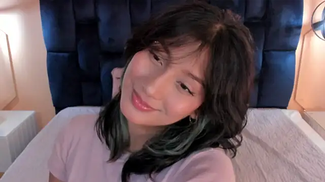 Yazmin rouse online show from 4, 1, 2025