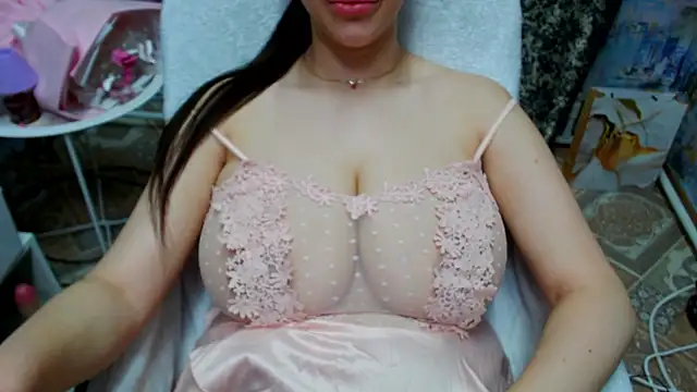 Snapshot of lovelyseu chatting on 20, 2, 2026 lovelyseu online show from 20, 2, 2026