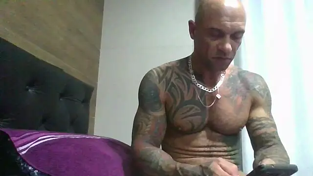 Arc8njoblack online show from 28, 4, 2026