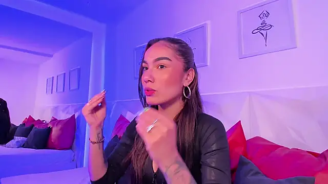 scarlet castro online show from 7, 4, 2026