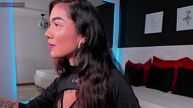 scarlet castro online show from 6, 11, 2025