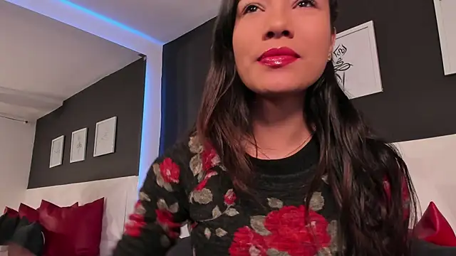 scarlet castro online show from 27, 9, 2025