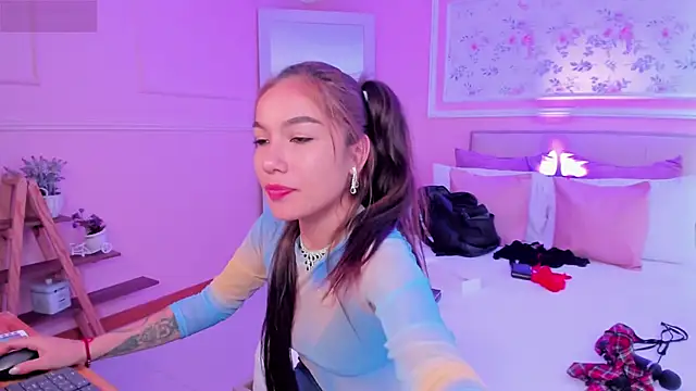 scarlet castro online show from 28, 2, 2026