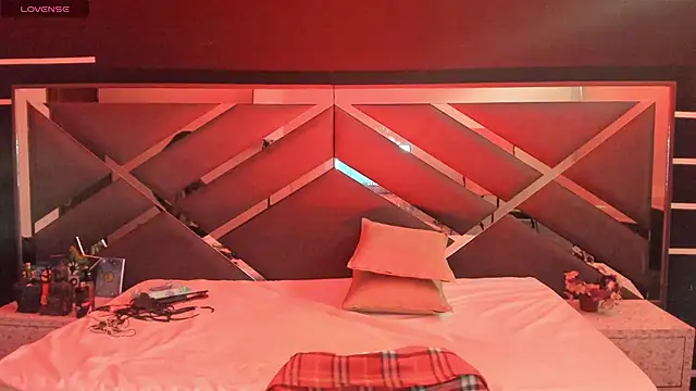 SexyNaf online show from 12, 9, 2025