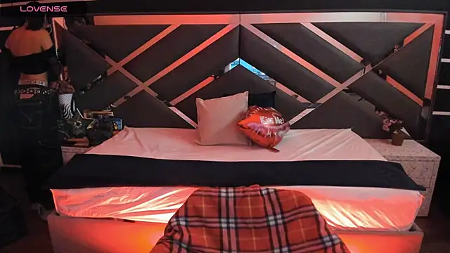 SexyNaf online show from 24, 9, 2025