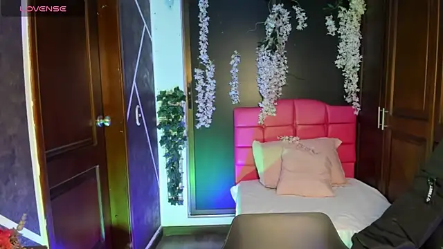 SexyNaf online show from 20, 10, 2025