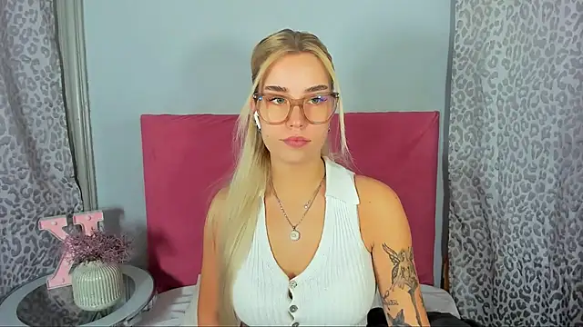 KristyHoney online show from 14, 2, 2026