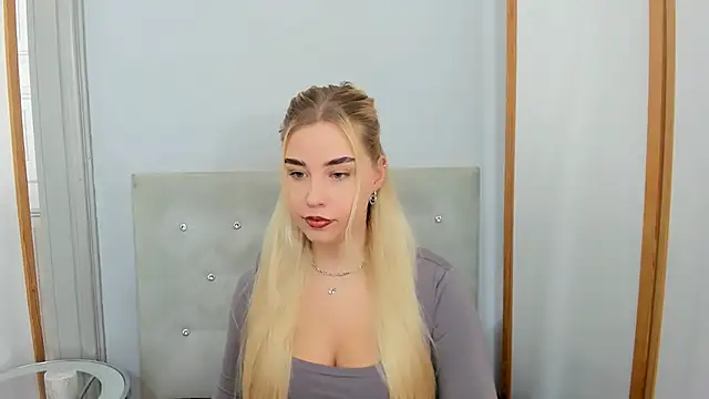 KristyHoney online show from 17, 3, 2025