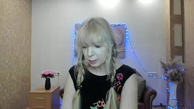 Snapshot of Anna_Diax chatting on 4, 2, 2026 Anna Diax online show from 4, 2, 2026