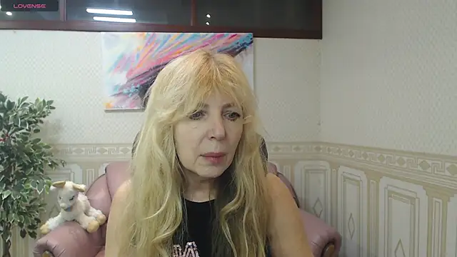 Anna Diax online show from 6, 3, 2025