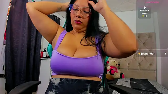 lulu ferrer online show from 1, 10, 2025