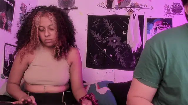 hothoneychile online show from 8, 1, 2026