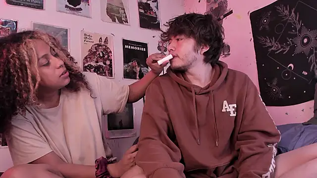 Snapshot of hothoneychile chatting on 3, 2, 2026 hothoneychile online show from 3, 2, 2026