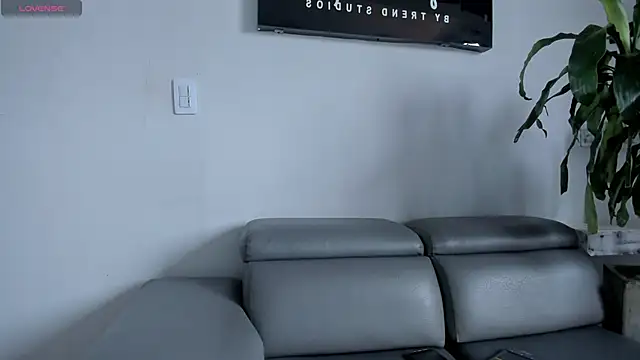 RoxyRoss  online show from 20, 9, 2025