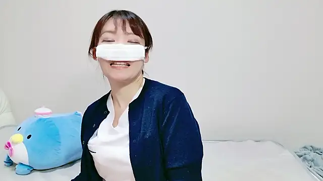 Snapshot of erokangoshi-nene chatting on 4, 11, 2025 erokangoshi-nene online show from 4, 11, 2025