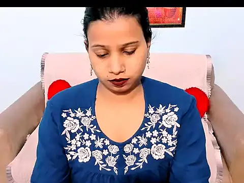 Snapshot of kendracox21 chatting on 5, 2, 2026 kendracox21 online show from 5, 2, 2026