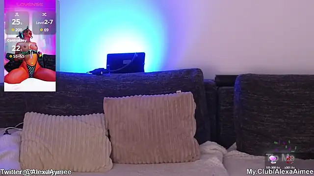 AlexaAimee online show from 17, 12, 2025