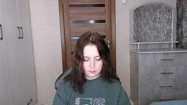 Kristy-Max online show from 24, 11, 2025