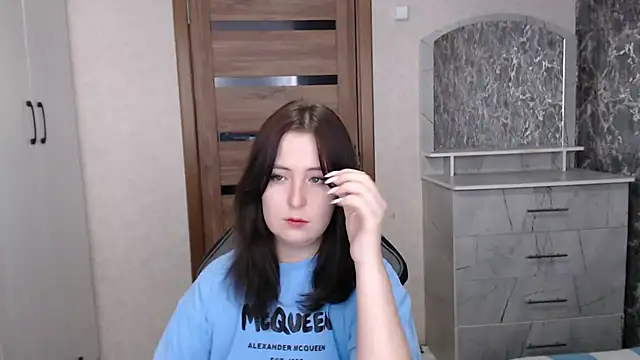 Kristy-Max online show from 14, 12, 2025