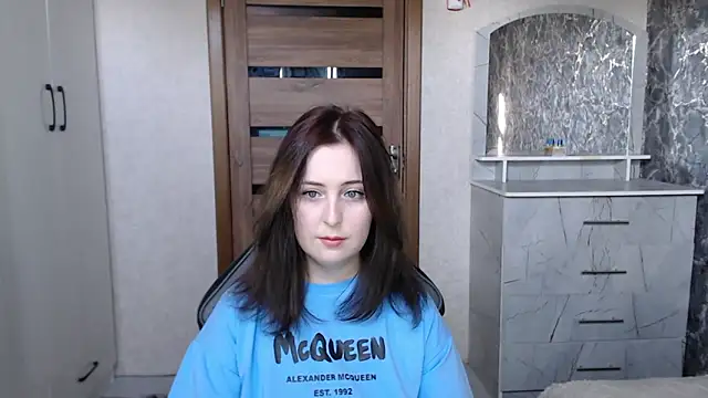 Kristy-Max online show from 24, 10, 2025