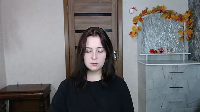 Kristy-Max online show from 4, 10, 2025