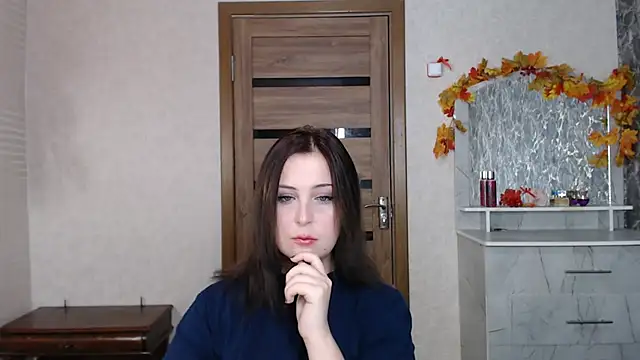 Kristy-Max online show from 6, 10, 2025