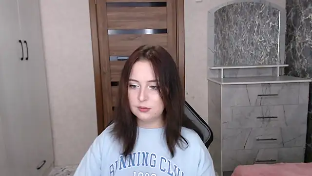 Kristy-Max online show from 23, 11, 2025