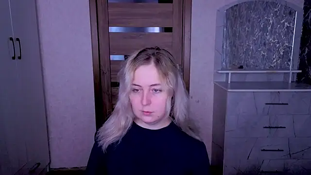 Snapshot of Kristy-Max chatting on 23, 6, 2026 Kristy-Max online show from 23, 6, 2026