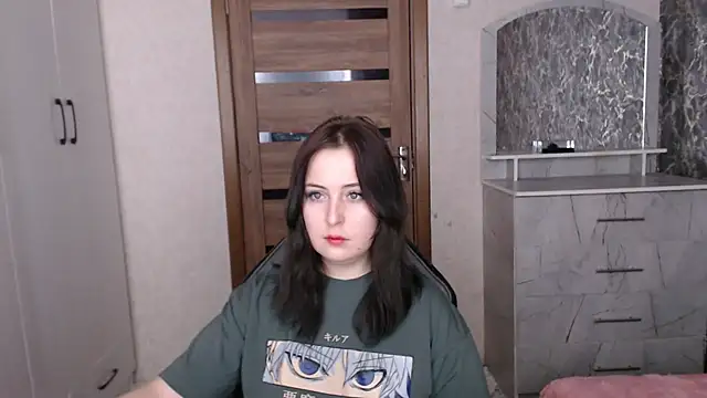 Kristy-Max online show from 5, 12, 2025