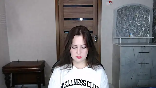 Kristy-Max online show from 21, 10, 2025