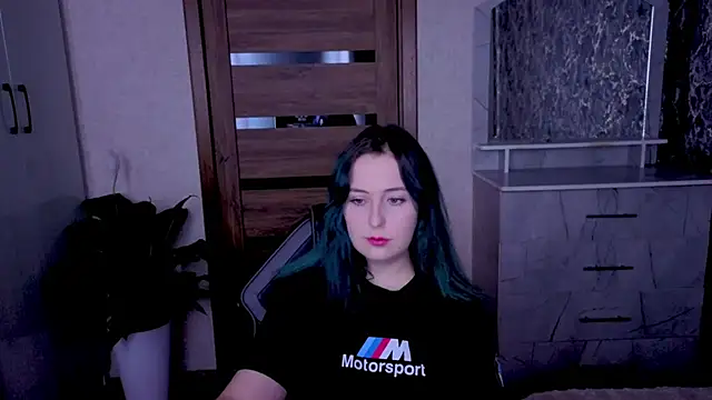 Snapshot of Kristy-Max chatting on 5, 7, 2026 Kristy-Max online show from 5, 7, 2026