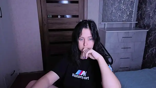 Snapshot of Kristy-Max chatting on 25, 7, 2026 Kristy-Max online show from 25, 7, 2026
